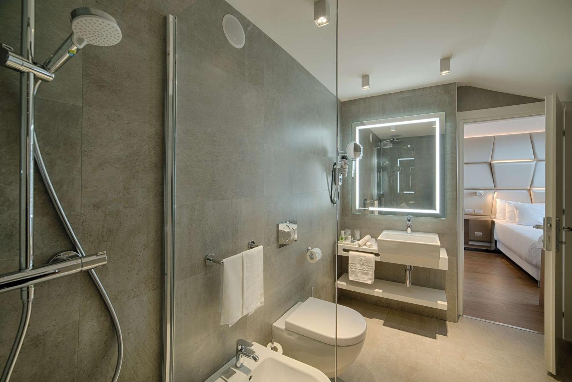 Nh Collection Centro Hotel 4*